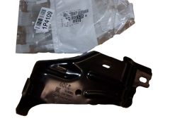Wing Mount Bracket Right Original YQ00053580 Citroen