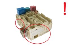 Fuse Box 82730-0D290 Toyota 20221