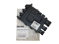 Fuse Box Renault Opel Nissan 2441600Q0A 243501820R Original