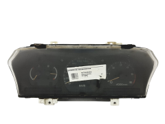 Speedometer/Instrument Cluster Mitsubishi Space Wagon MB680130 776-200
