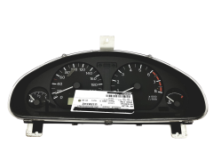 Speedometer/Instrument Cluster Mitsubishi Space MR489034 257320-0810 32243