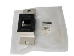 ren8200676857