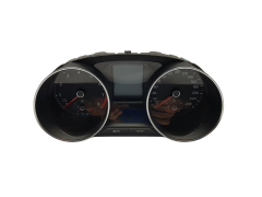 Speedometer/Instrument Cluster VW Polo 6C0920740C A2C96768800 VDO 1085