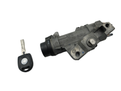 Ignition Switch VW Passat Polo 4B0905851G 4B0905849 1379