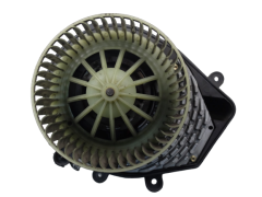 Heater Blower Fan Motor VW Passat Audi A4 8D1820021 740221233F 1088
