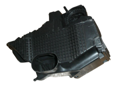 Air Filter Housing Renault Clio 4 Captur 1.5 DCI 165001258R