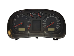 Speedometer/Instrument Cluster VW Golf MK4 1J0919881B 0263611022 1850