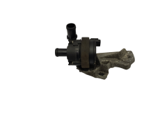 Water Pump 0392023219 925164GA0A Bosch Renault Opel Nissan 3421