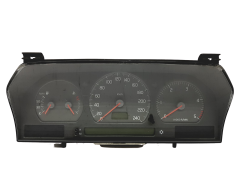 Speedometer/Instrument Cluster Volvo V70 9472523 69294-240T 30181