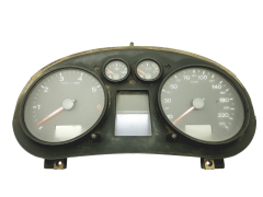 Speedometer/Instrument Cluster Audi A2 88311286 VDO