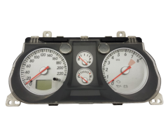 Speedometer/Instrument Cluster Mitsubishi Outlander MN151132 18670
