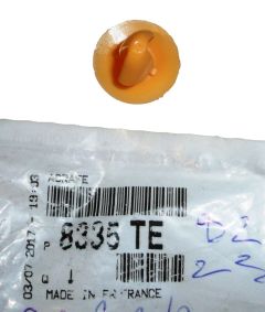 Fixing Clip Tapicerki Drzwi New Original 8335.TE 8335TE Citroen Peugeot