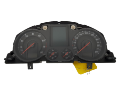 Speedometer/Instrument Cluster VW Passat 3C 3C0920870T A2C53144888 VDO 21944