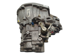 Gearbox New Original ND0009 8200361232 Renault Megane 2 2.0T