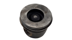 Engine Piston 7701476565 M 1.5 DCI K9K772 Renault Clio 3 2676
