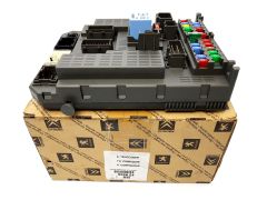 Fuse Box Original Citroen Peugeot C8 807 6580S4 1400310480