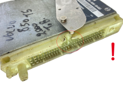 Control Unit 0261200500 P06842205 1T26S0000 Volvo Bosch