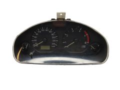 Speedometer/Instrument Cluster Mitsubishi Carisma MR915790 0P0264101 2153