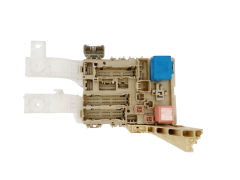 Fuse Box 82730-0D290 0993-10A13 Toyota 35087