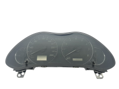 Speedometer/Instrument Cluster Toyota Avensis 83800-05530-J Denso