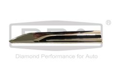 Wing Trim Front Right 760853688E 88531813002 VW Touareg DPA
