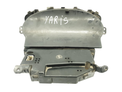 Speedometer/Instrument Cluster Toyota Yaris 83800-52120 457300-0147 40601