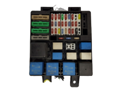 Fuse Box Hyundai 9100617700