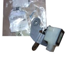 Sensor New Original 8200415400 Renault