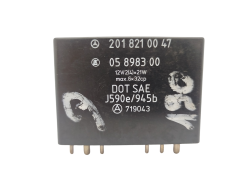 Relay Mercedes-Benz 2018210047 05898300