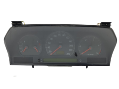 Speedometer/Instrument Cluster Volvo V70 9168386 69794-700T 60914