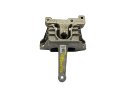 Engine Mount Hyundai Kia 21810-J7200 8J18-0193