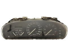 Speedometer/Instrument Cluster Mazda 323F BB3B 119-620