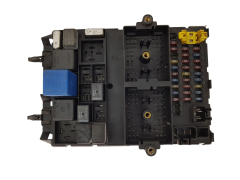 Fuse Box Jeep 56042148AF 518172002 19920