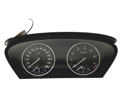 Speedometer/Instrument Cluster BMW 5 E60 E61 6211 9177255 VD0 31497
