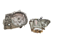 Gearbox Housing JH3142 Renault Megane 2 1.6 8200133170 8200210086