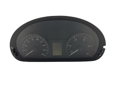 Speedometer/Instrument Cluster Mercedes Sprinter A9069006902 Visteon 1131