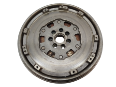 Dual-Mass Flywheel 1.5DCI LUK 302052316R 123003948R 123006354R Renault 1451