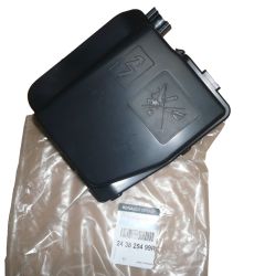 Fuse Box New Original 243825499R Dacia Duster