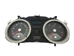 Speedometer/Instrument Cluster Renault Megane 2 8200399695 D 57513