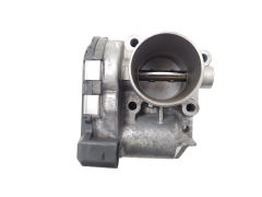 Throttle Body Valve Renault 8200330810 --E 0281002681 H8200330812 3677