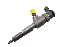 Fuel Injector Citroen Peugeot 0445110252 1980K2 1.4 HDI Bosch 4