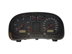 Speedometer/Instrument Cluster Golf MK4 1J0920802G 0263618033 2555
