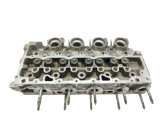 Cylinder Head 9643477110 1.4 HDI 8v 1.4 TDCi Citroen Peugeot Ford 0200CN