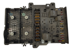Fuse Box Chrysler P4707794 19653