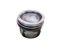 Engine Piston B 7700113638 2.0 8V F3R Renault 1023