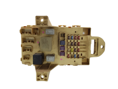 Fuse Box Toyota 82730-0D040 2904