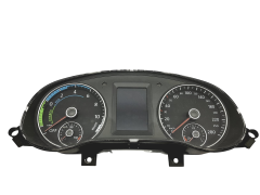 Speedometer/Instrument Cluster VW Jetta Hybrid 5C6920970D VDO