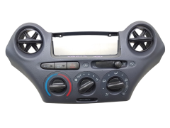 Heater Control Unit A/C Toyota Yaris 758277 758268-701B