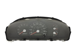 Speedometer/Instrument Cluster Kia Sorento 94003-3E080 2003-73000K 48024