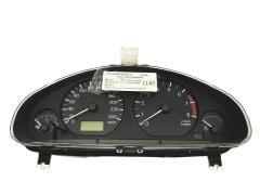Speedometer/Instrument Cluster Mitsubishi Carisma MR308415 50074